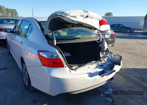 2015 Honda Accord Lx z USA, uszkodzony, nr VIN 1HGCR2F33FA177422